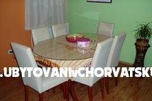 Apartmaji A&J – foto 14