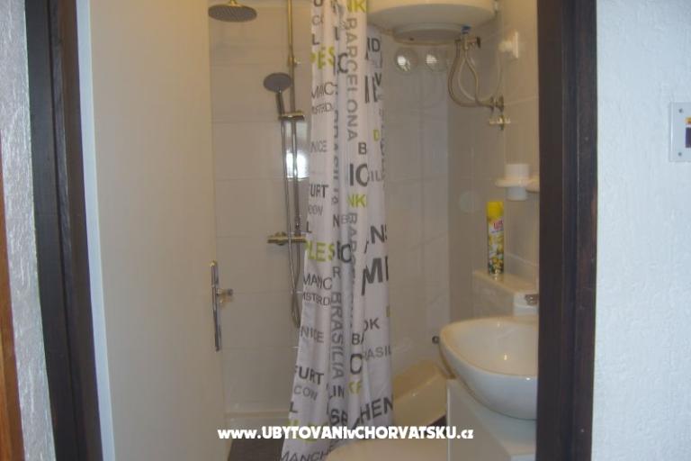 Apartmaji Ana – foto 13
