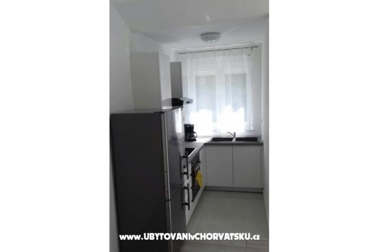 Apartmaji Brodarica – foto 9