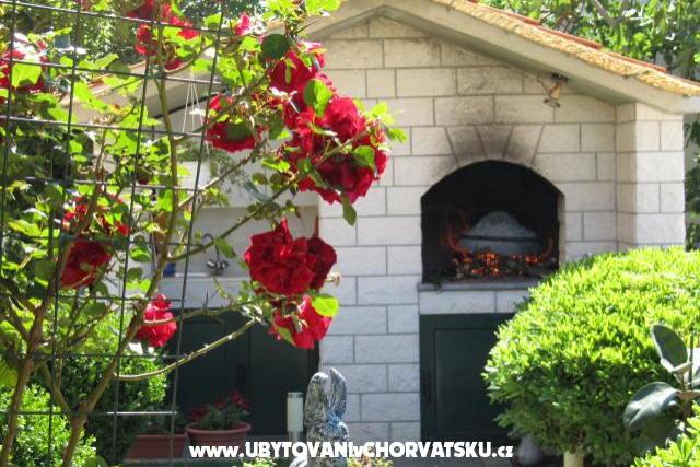Apartmaji Jimy – foto 12