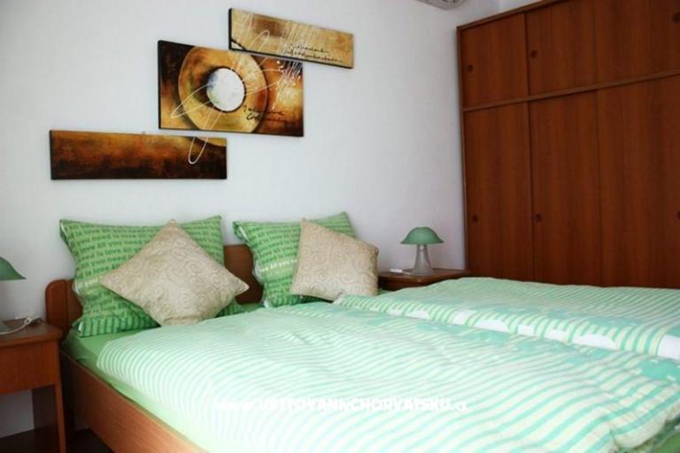Apartmaji Jimy – foto 9