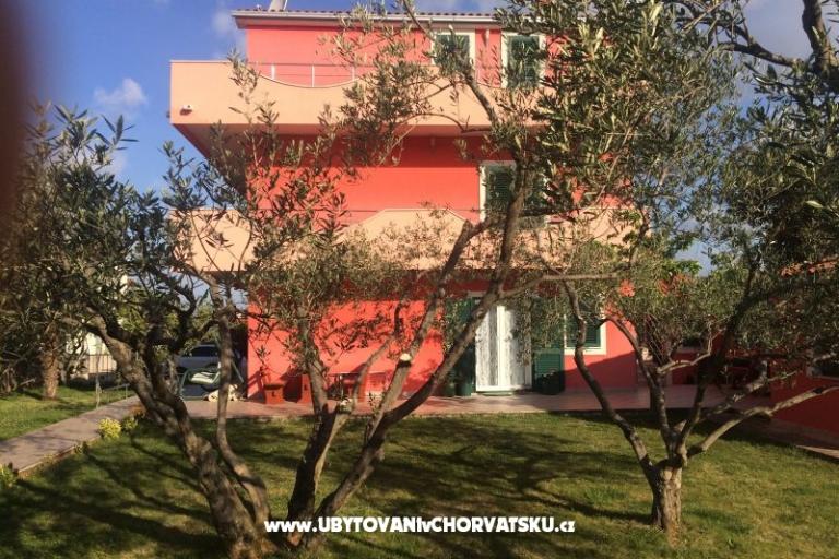 Apartmaji Villa Magnolija – foto 17