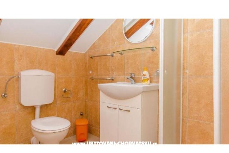 Apartmaji Dijana – foto 5