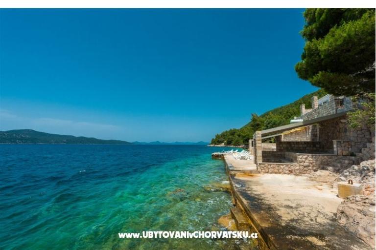 Villa Ratac Beach Apartmaji – foto 9
