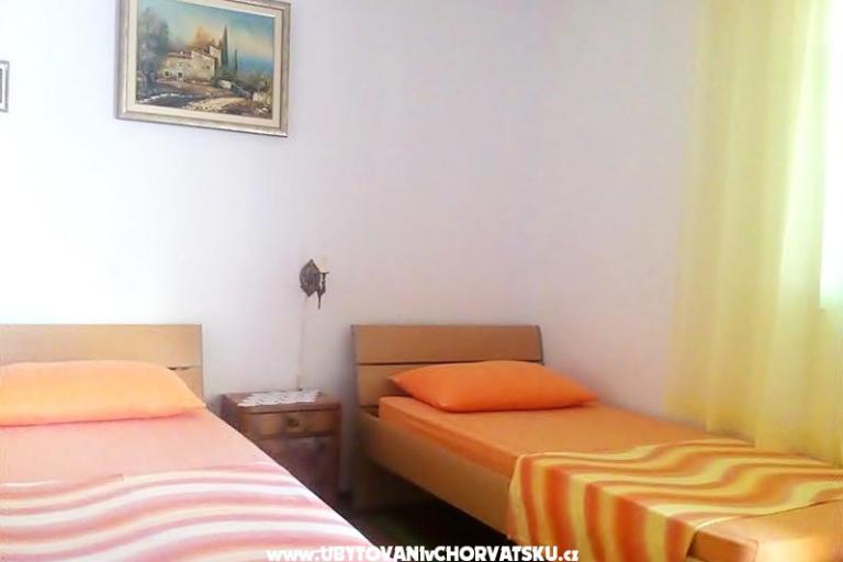 Apartmaji Mate – foto 10