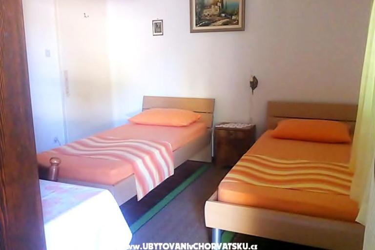 Apartmaji Mate – foto 11