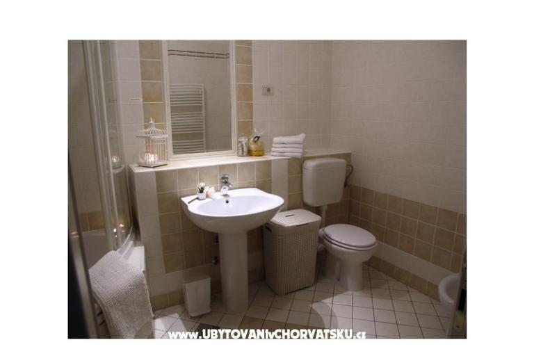 AdiOro Luxury Beachfront Apartma – foto 12