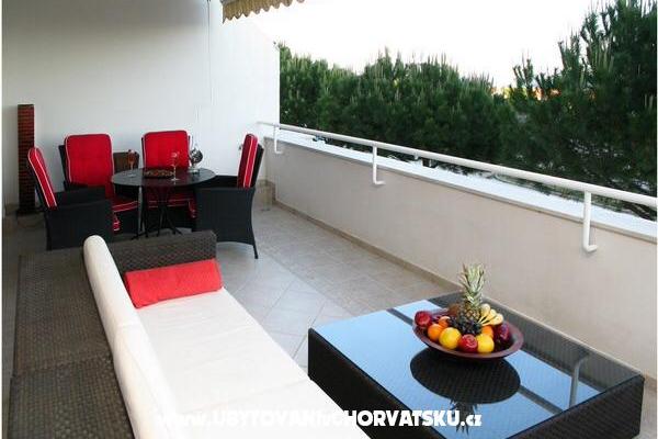 AdiOro Luxury Beachfront Apartma – foto 2