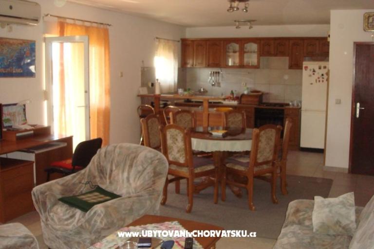 Apartma Denis-3-SOBE – foto 10