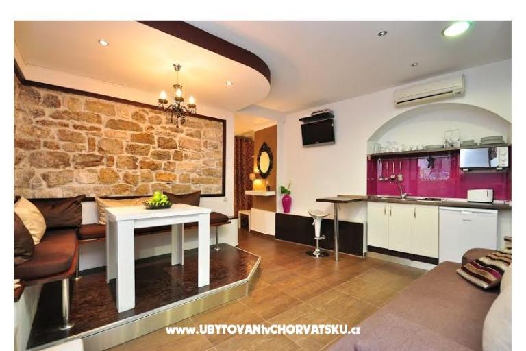 Apartma ANITA & Kuni-Centar – foto 4
