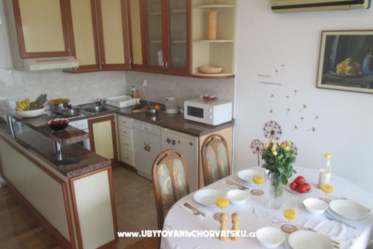 Apartma Lana Split – foto 9
