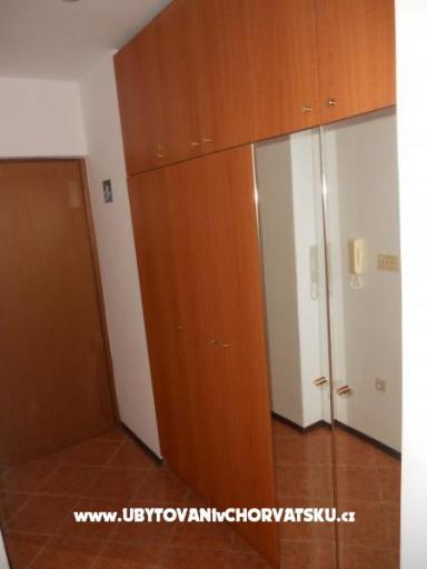 Apartma Sunny Split Lana – foto 7