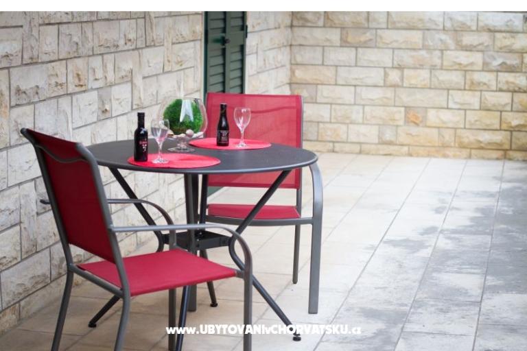 Apartmaji Bilonić – foto 3