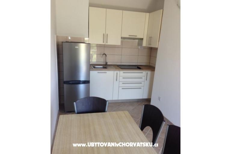Apartmaji Jelena  – foto 4