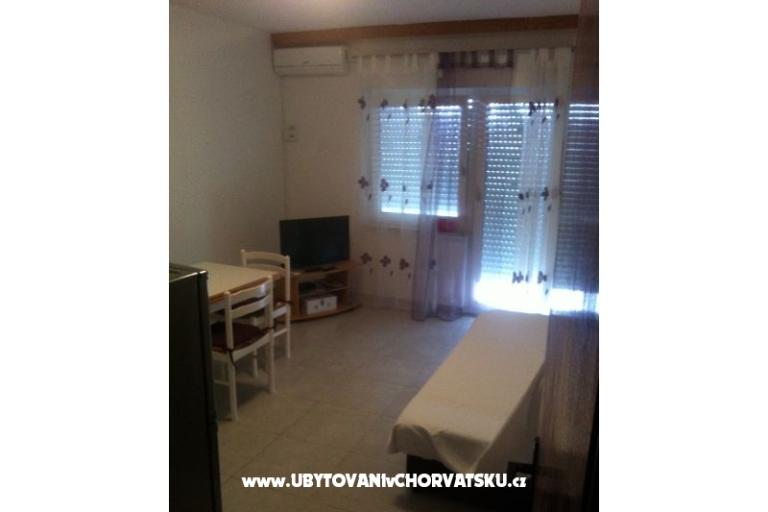 Apartmaji Jelena  – foto 7