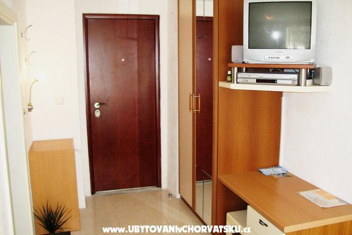 Villa KOMOD Apartmaji – foto 16