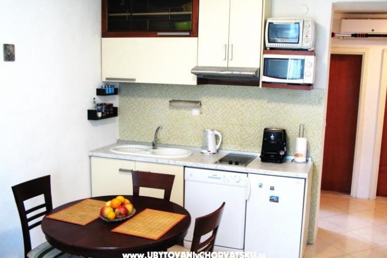 Villa KOMOD Apartmaji – foto 6