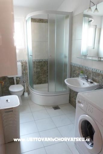 Apartmaji Villa  IVA – foto 13