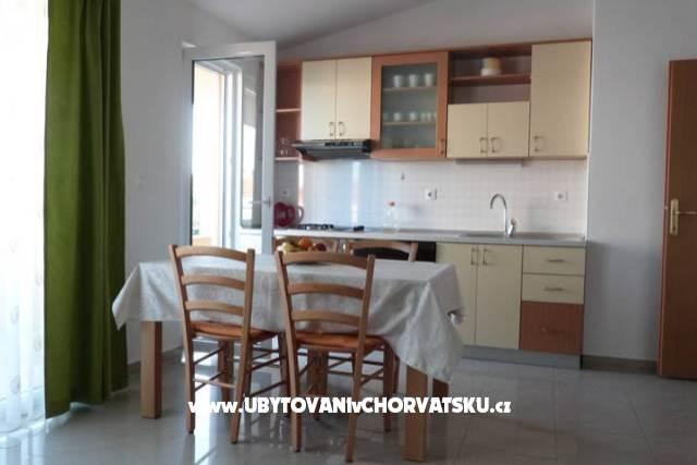 Apartmaji Villa  IVA – foto 14