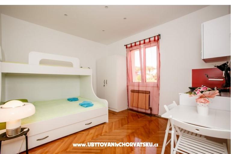 Apartmaji Villa Lole – foto 11