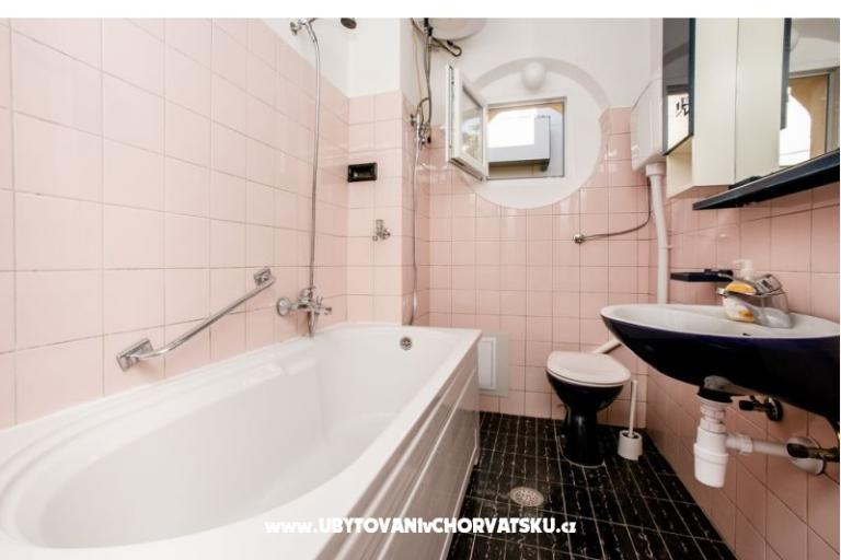 Apartmaji Villa Lole – foto 13