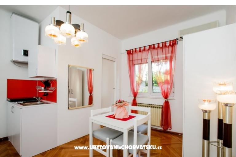 Apartmaji Villa Lole – foto 7
