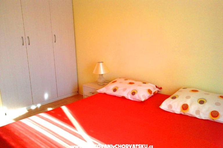 Apartmaji Dijana – foto 14
