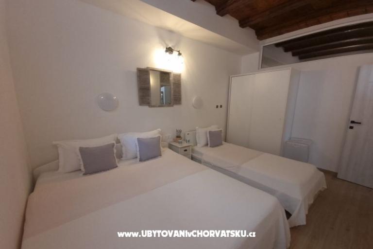 Apartmaji Martini and Arch Bacvice – foto 14