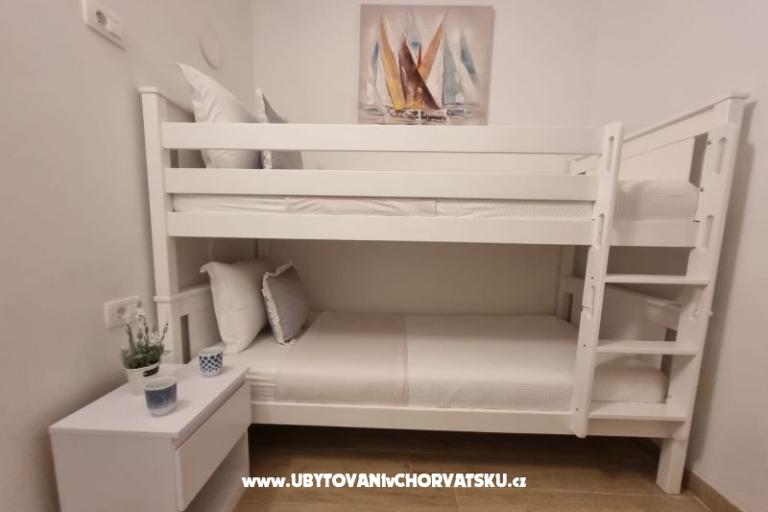 Apartmaji Martini and Arch Bacvice – foto 18