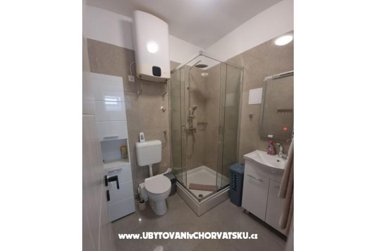 Apartmaji Martini and Arch Bacvice – foto 21