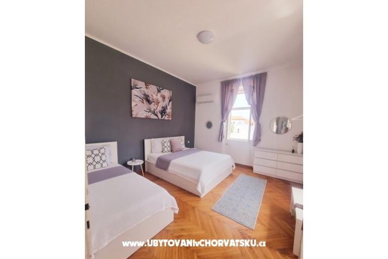 Apartmaji Martini and Arch Bacvice – foto 3