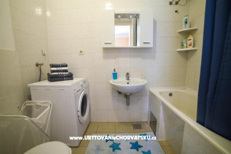 Apartmaji Bacvice  – foto 5