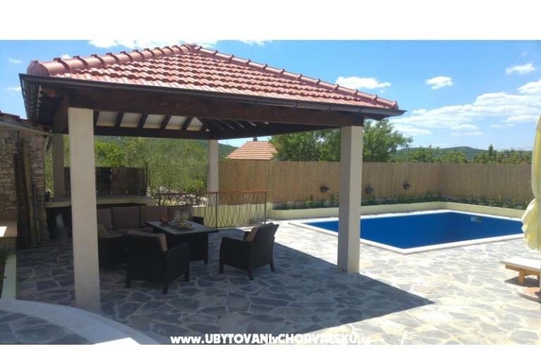 Countryside house z bazenom – foto 5