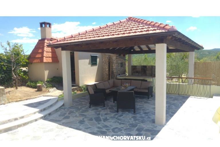 Countryside house z bazenom – foto 6