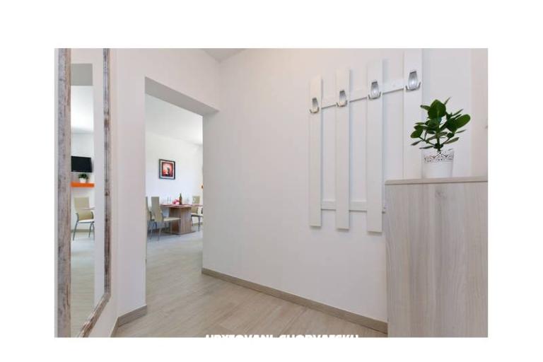 Apartmaji Dijana – foto 7