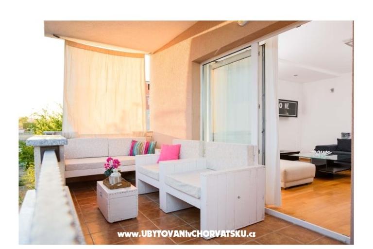 HolidayHomeSpalato-pool apartments  – foto 8