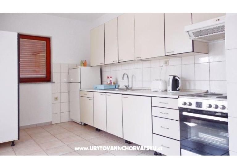 Tomo Božinović- Apartmaji – foto 11