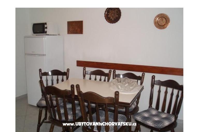 Apartmaji Marina – foto 16