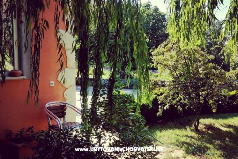 Apartmaji DARIO - Sukošan – foto 69