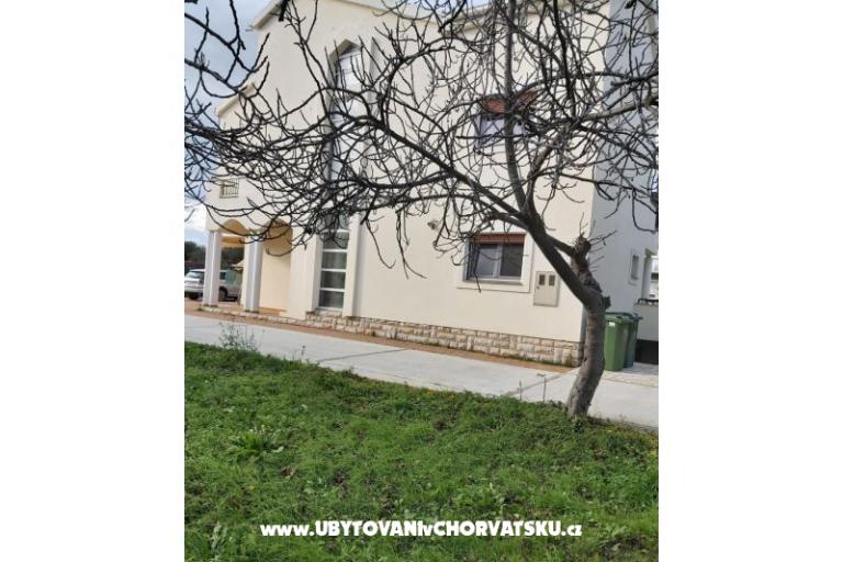 Apartmaji Elvis – foto 4