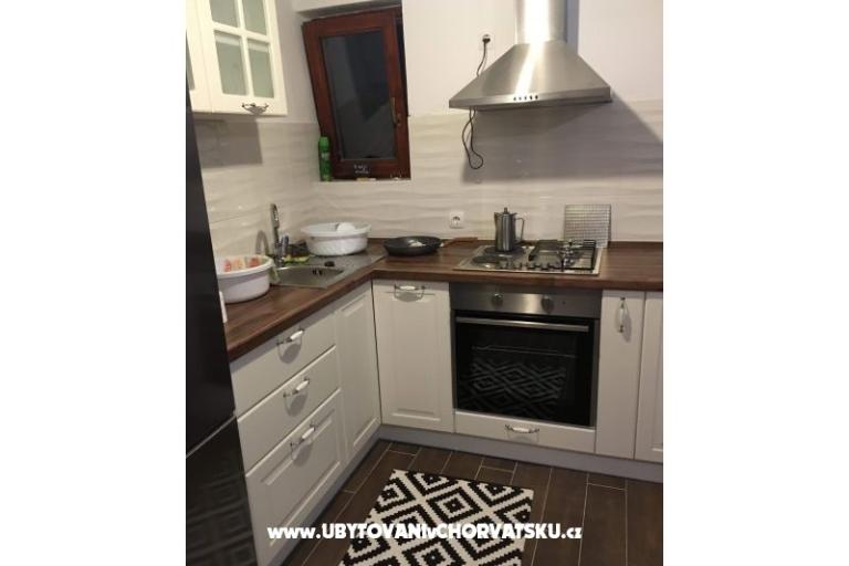 Apartmaji Sandra i Mladen – foto 10