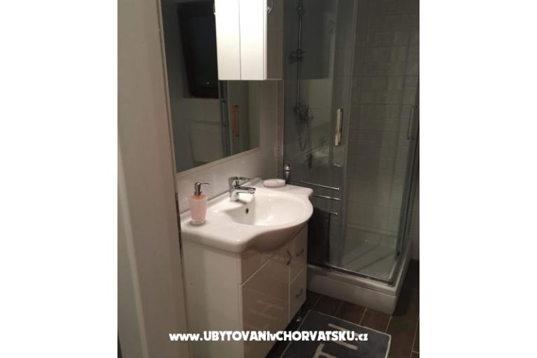Apartmaji Sandra i Mladen – foto 11