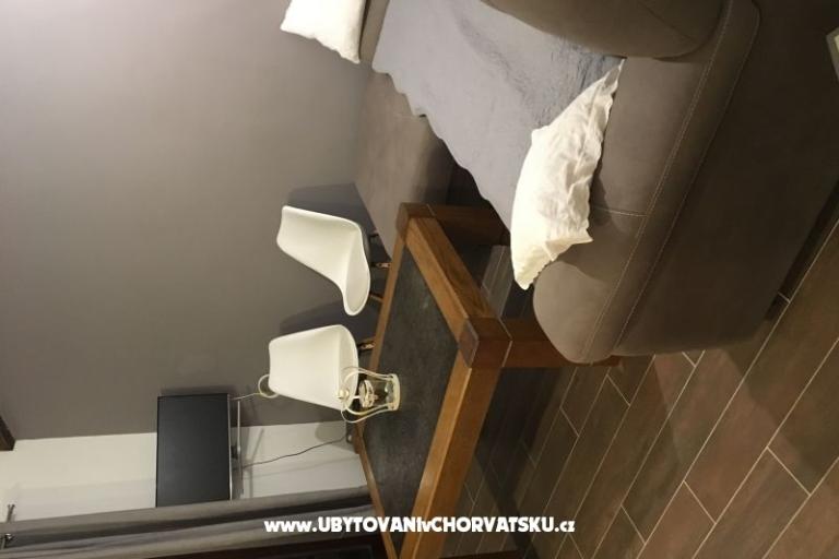 Apartmaji Sandra i Mladen – foto 12