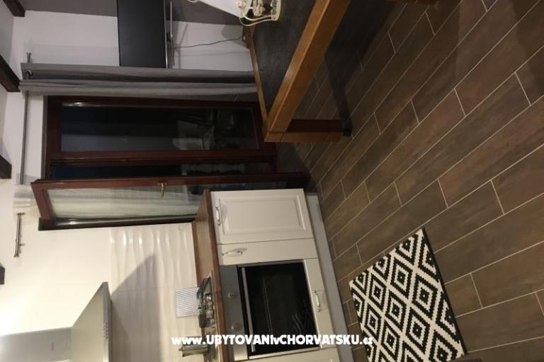Apartmaji Sandra i Mladen – foto 14