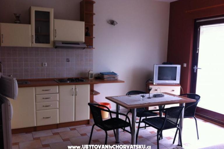 Apartmaji Sandra i Mladen – foto 3