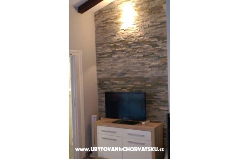 Apartmaji Sandra i Mladen – foto 9