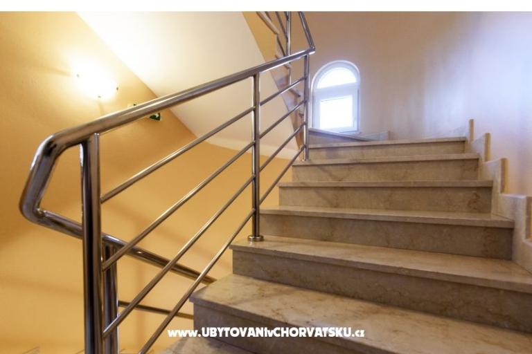 Apartmaji Cosic – foto 4