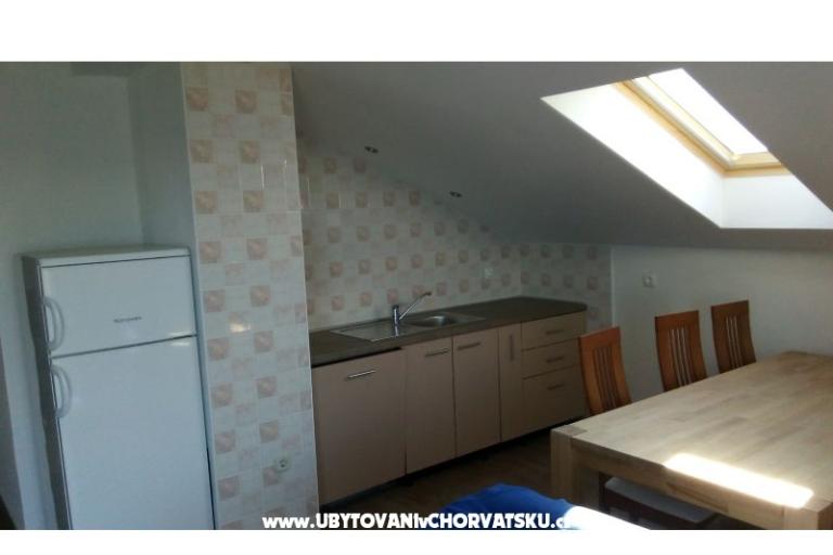 Apartmaji Ivan  – foto 11
