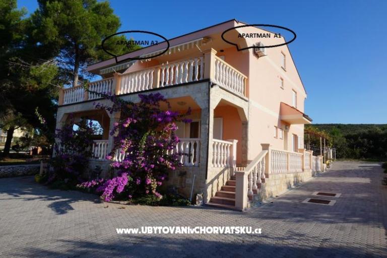 Apartmaji Tustica – foto 2