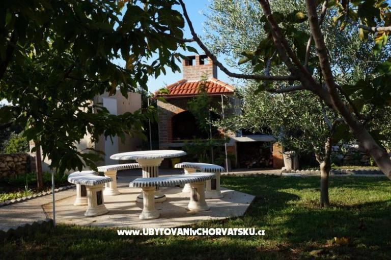 Apartmaji Tustica – foto 4